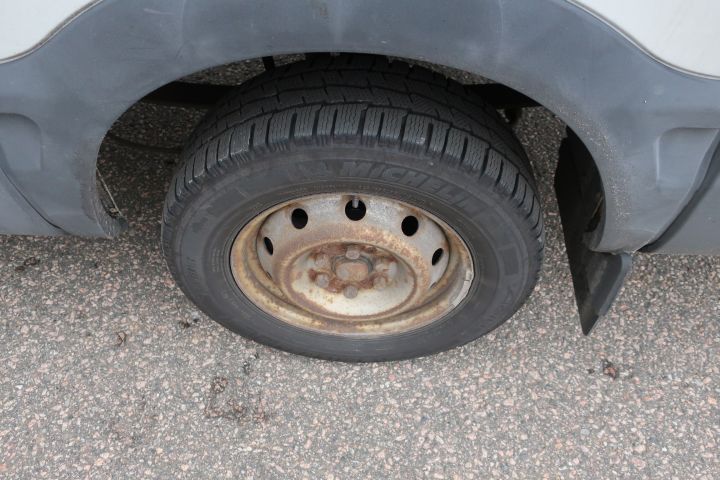 613753-20 Truck IVECO DAILY - 2008