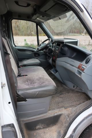 613753-23 Truck IVECO DAILY - 2008