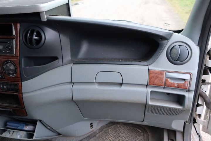 613753-25 Truck IVECO DAILY - 2008