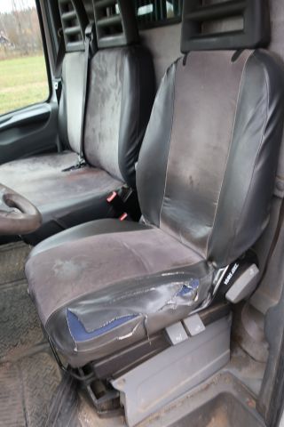 613753-29 Truck IVECO DAILY - 2008