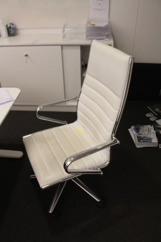 603065-5 Office furniture / High-lowable desk and chair