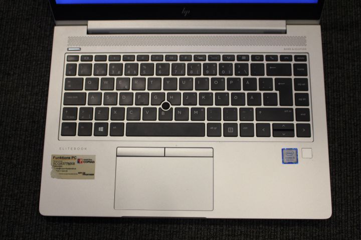 603076-2 Laptop HP Elitebook 840 G5 with dock