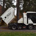 613878-10 Sweeper Scarab Minor (4043 h / 3841 miles) high lift & fast 70 km / h