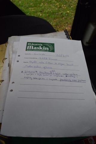 613878-46 Sweeper Scarab Minor (4043 h / 3841 miles) high lift & fast 70 km / h