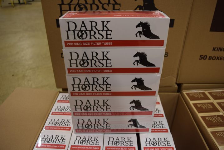 571832-2 Filter sleeves Dark Horse & Silver Star 300 pcs. x 200 (60,000 sleeves)