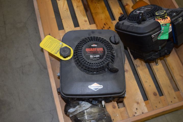 571877-2 Lawn mower motors, 3 pcs