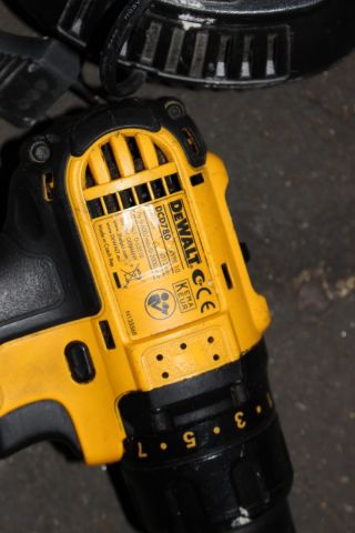 610625-5 Electric weight 2 pcs DeWalt, circular saw, screwdriver