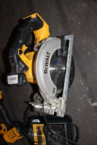 610625-6 Electric weight 2 pcs DeWalt, circular saw, screwdriver