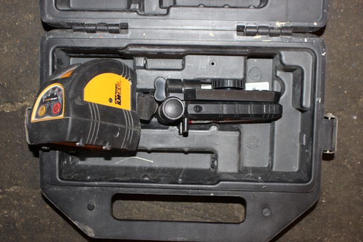 610646-1 Cross laser CST / Berger 58-ILM-XT4