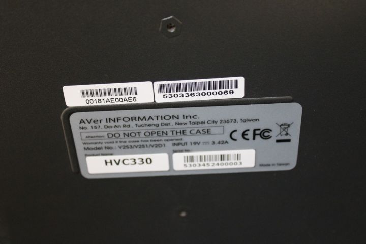 595020-7 Videokonferensutrustning: LG 60" på stativ, AVer VCBridge m.m.