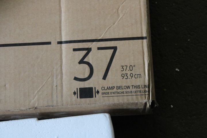 595042-3 LED-skärm 37" för publika miljöer Samsung SH37F