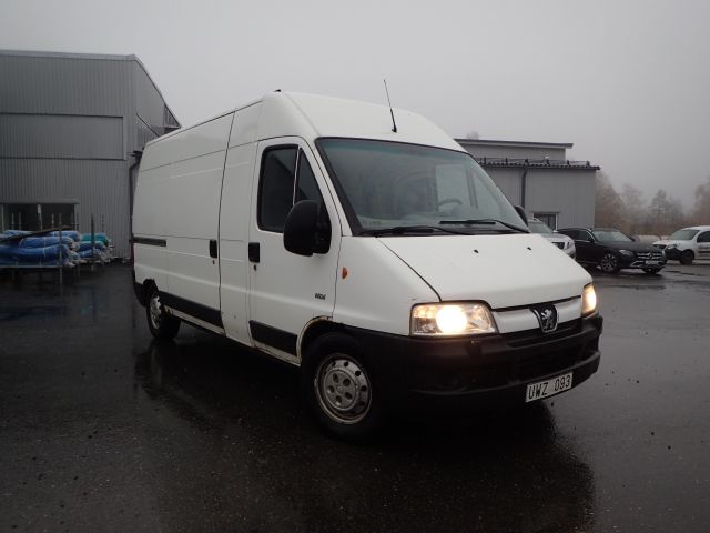 607206-7 Peugeot Boxer 350 lh. UWZ 093 - 04