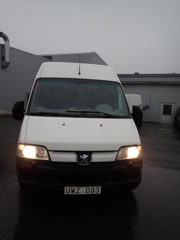 607206-8 Peugeot Boxer 350 lh. UWZ 093 - 04