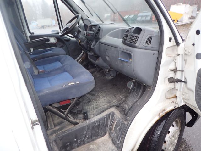 607206-16 Peugeot Boxer 350 lh. UWZ 093 - 04