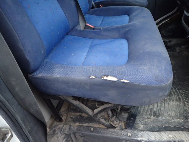 607206-17 Peugeot Boxer 350 lh. UWZ 093 - 04