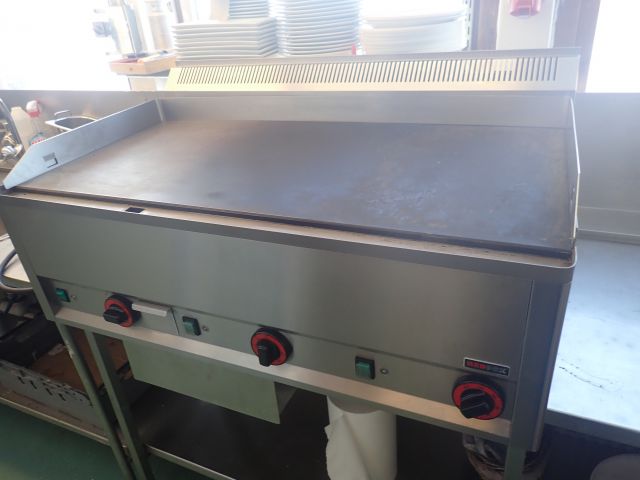 578102-1 Frying table Redfox FTH90EL