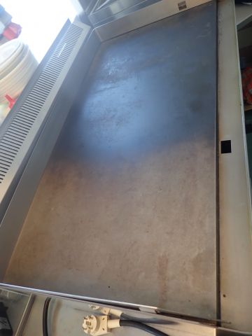 578102-6 Frying table Redfox FTH90EL