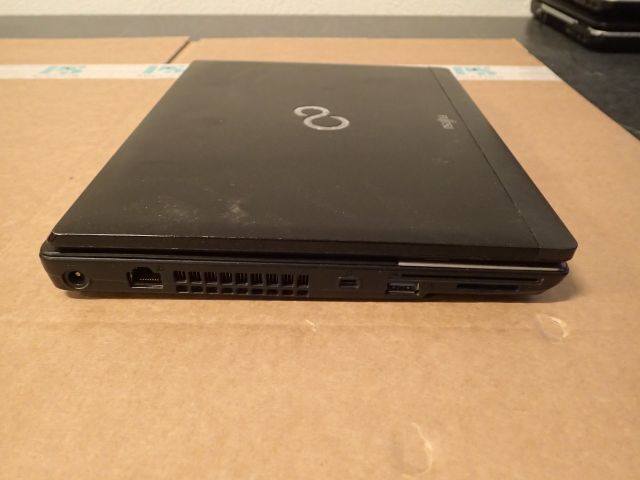 520051-6 Fujitsu Lifebook P702