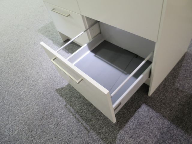 615016-33 Exhibition kitchen with appliances Marbodal Kök