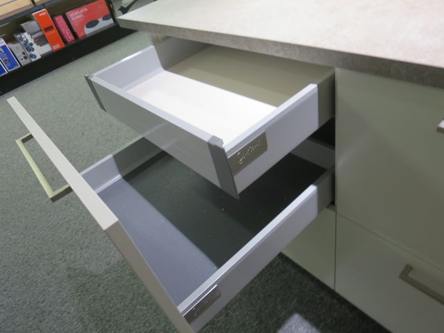 615016-35 Exhibition kitchen with appliances Marbodal Kök