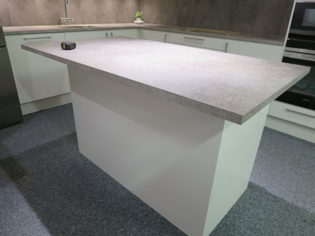 615016-37 Exhibition kitchen with appliances Marbodal Kök