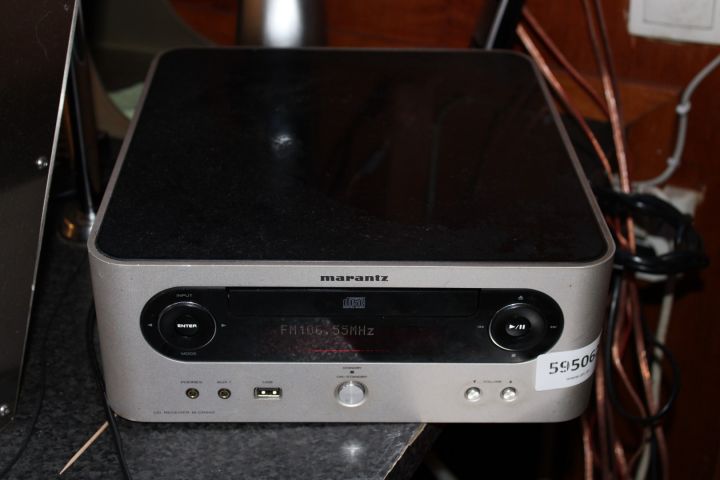 595062-7 Stereo Marantz M-CR502 med 4st högtalare