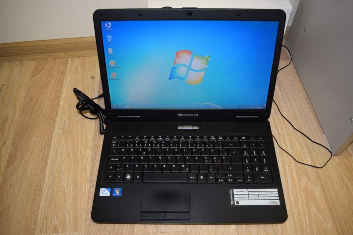 615284-1 Packard Bell EasyNote TH Pawf7, NR10