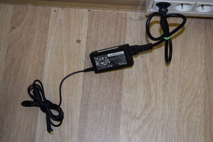 615284-5 Packard Bell EasyNote TH Pawf7, NR10