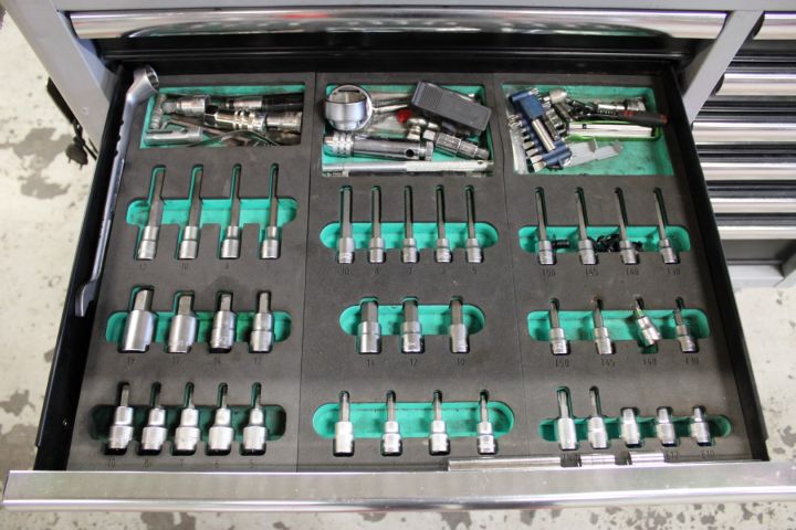 605415-5 Verktygsvagn med verktyg Kamasa Tools