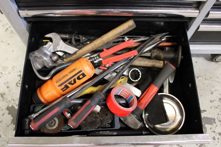 605415-9 Verktygsvagn med verktyg Kamasa Tools