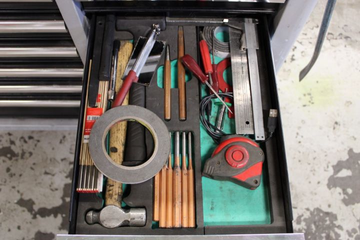 605415-10 Verktygsvagn med verktyg Kamasa Tools