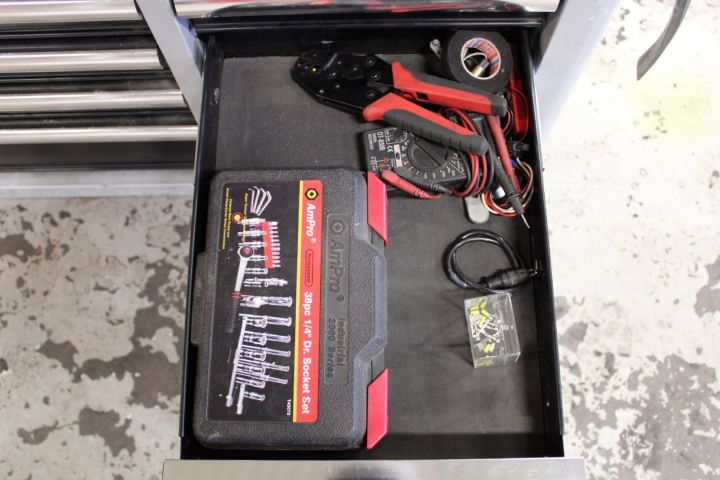 605415-12 Verktygsvagn med verktyg Kamasa Tools