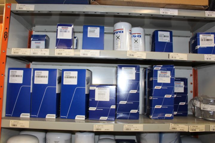 605601-5 Spare parts stock for DAF and MAN trucks