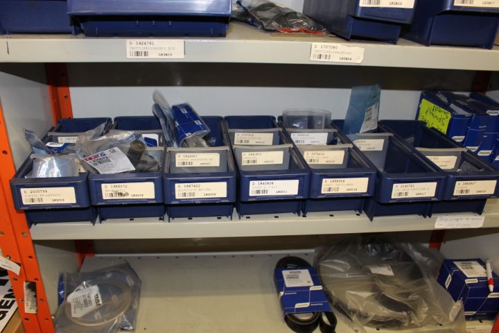 605601-15 Spare parts stock for DAF and MAN trucks