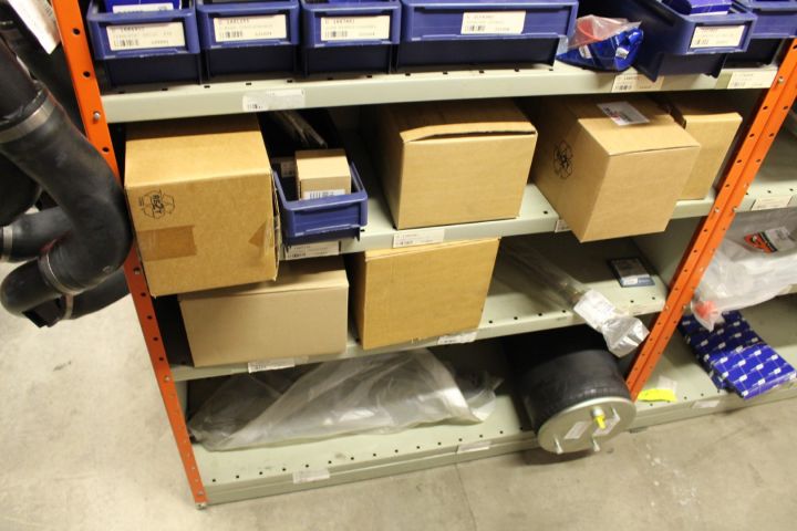 605601-35 Spare parts stock for DAF and MAN trucks