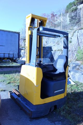 605530-5 Skjutstativstruck Jungheinrich 1200 kg/6,5 meter (utan batteri)