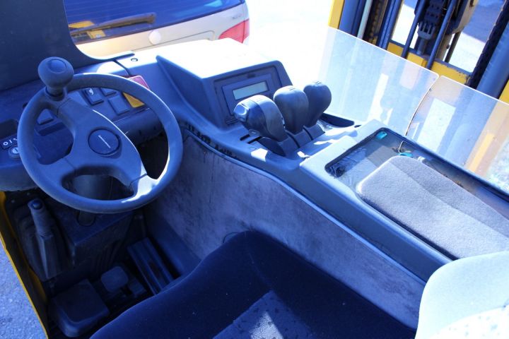 605530-9 Skjutstativstruck Jungheinrich 1200 kg/6,5 meter (utan batteri)