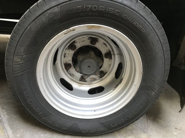 615477-22 Mercedes-Benz 412 D Sprinter truck - No reserve!