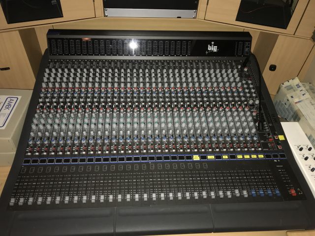 615477-44 Mercedes-Benz 412 D Sprinter truck - No reserve!