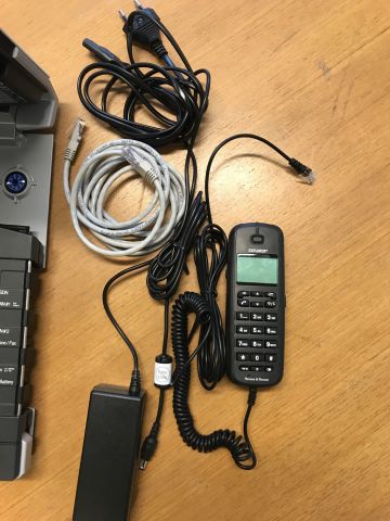 615483-2 Thrane & Thrane Explorer 710 BGAN satellite phone
