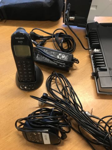 615484-3 Thrane & Thrane Explorer 700 BGAN satellite phone