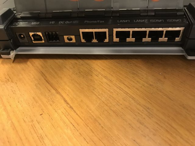 615484-5 Thrane & Thrane Explorer 700 BGAN satellite phone