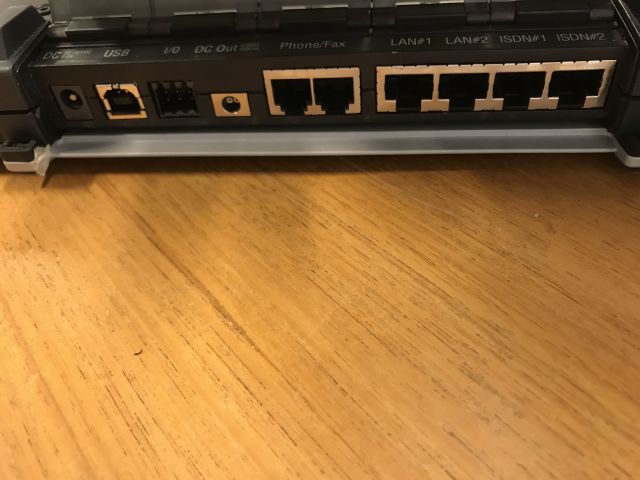 615484-6 Thrane & Thrane Explorer 700 BGAN satellite phone