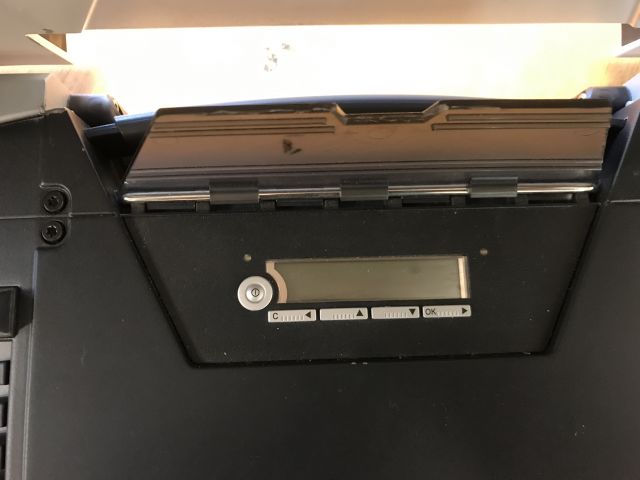 615485-4 Thrane & Thrane Explorer 700 BGAN satellite phone