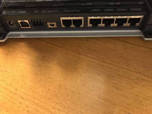 615485-5 Thrane & Thrane Explorer 700 BGAN satellite phone