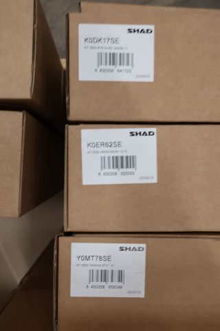 615223-6 Assortment with brackets for side bags and top boxes SHAD