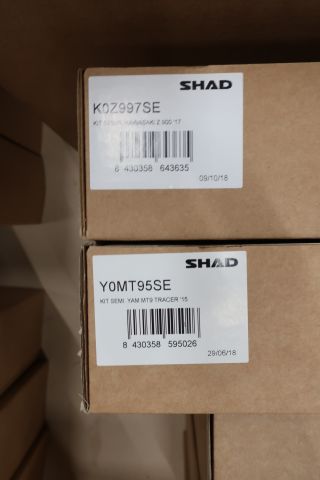 615223-8 Assortment with brackets for side bags and top boxes SHAD