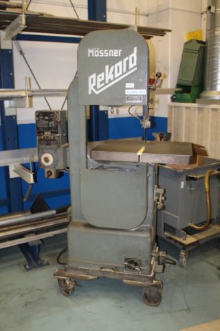 616109-1 Mössner Rekord Såg på rullvagn