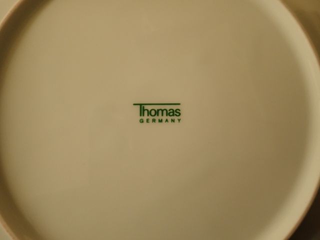 598970-3 Larger amount with Fat and Assieter