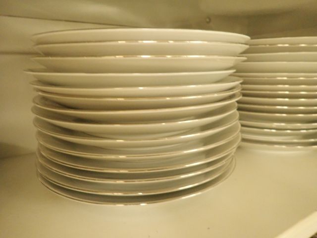 598970-6 Larger amount with Fat and Assieter